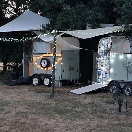 Glamping In Style, Prospector Tent Crawley  Buitenkant foto