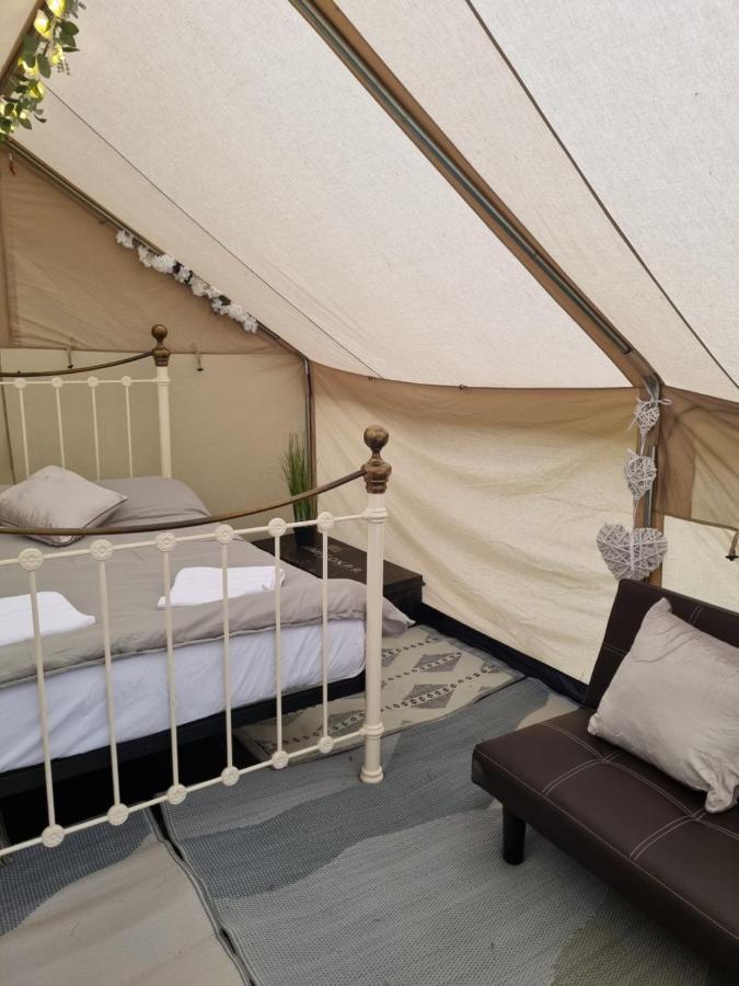 Glamping In Style, Prospector Tent Crawley  Buitenkant foto